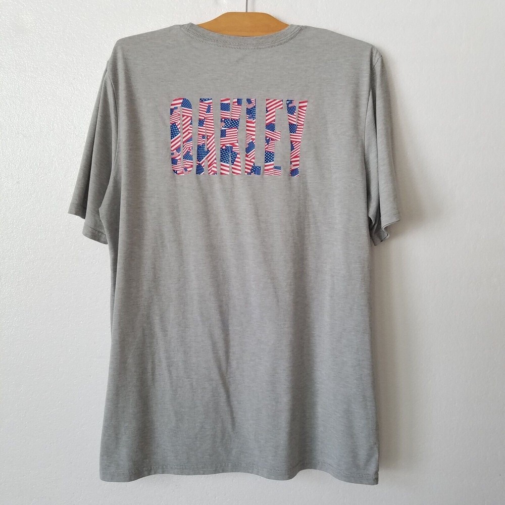 Oakley Mens XL Graphic T-Shirt Hydrolix Short Sleeve American Flag Gray